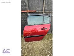 renaulr megane 2 hb orjınal hatasız sol arka kapı
