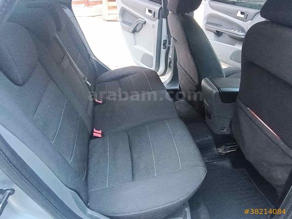 Sahibinden Ford Focus 1.6 TDCi Titanium 2010 Model 