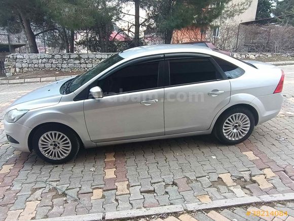 Sahibinden Ford Focus 1.6 TDCi Titanium 2010 Model 