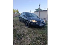 Sahibinden Renault Megane 1.4 Authentique 2005 Model  232.000 km araç günlük kullanımda km. değişiklik gösterebilir Alacağım Aracı buldum geleni üzmem