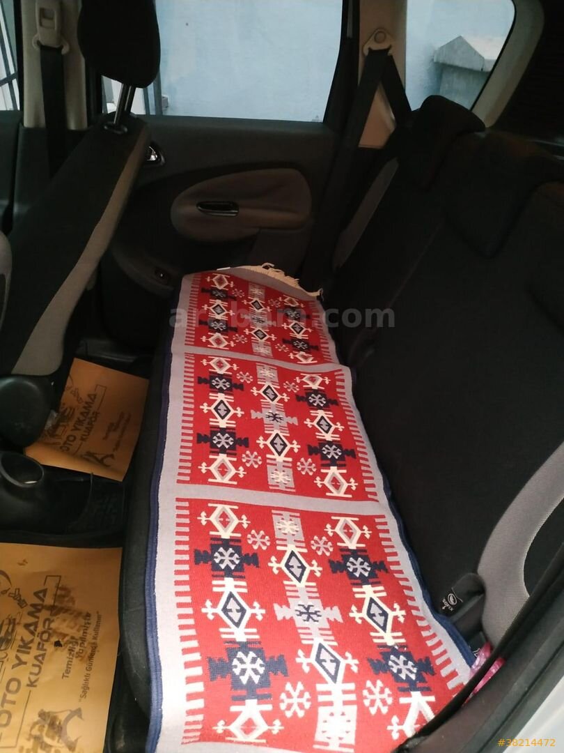 Sahibinden Citroen C3 Picasso 1.6 HDi SX 2011 Model Bursa 273.000 km Gri 2
