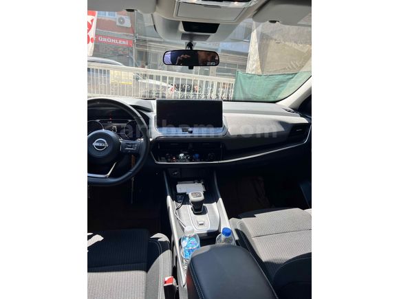 Sahibinden Nissan Qashqai 1.3 DIG-T Design Pack 2025 Model  SON 5   GÜN  ACİLLLL