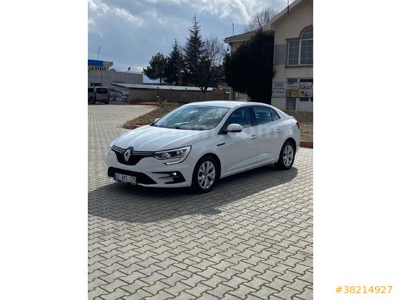 Sahibinden Renault Megane 1.5 Blue DCI Touch 2021 Model