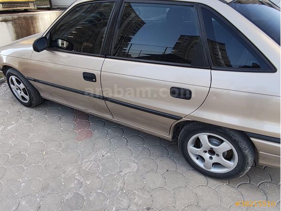 Sahibinden Opel Astra 1.6 1998 Model