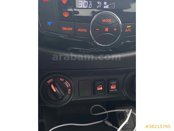 Nissan navara platinium 4x4