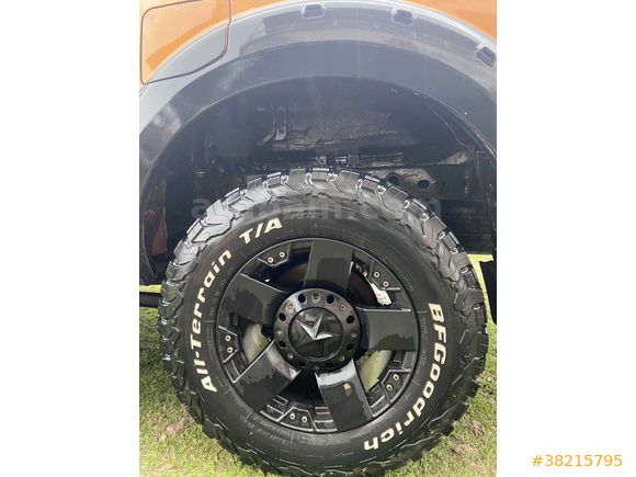 Nissan navara platinium 4x4