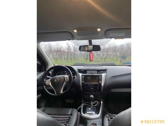 Nissan navara platinium 4x4