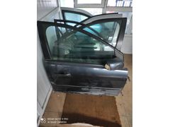 FORD FOCUS SAĞ ÖN KAPI
