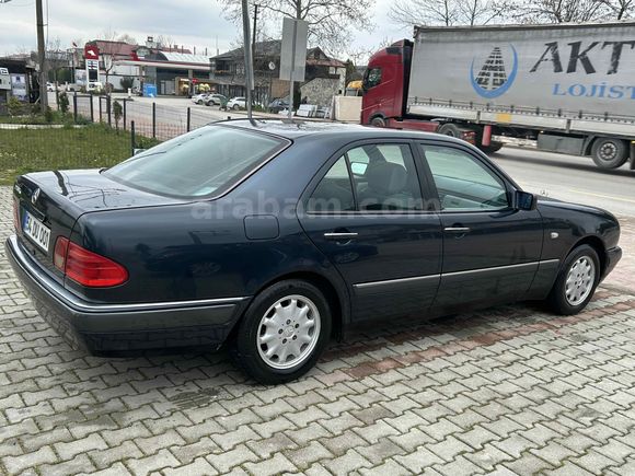 Sahibinden Mercedes - Benz E 200 Elegance 1998 Model 