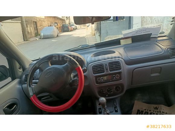 Sahibinden Renault Clio 1.4 RNA 2000 Model