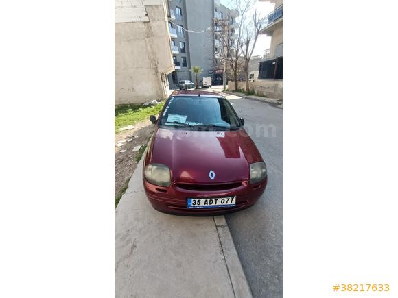 Sahibinden Renault Clio 1.4 RNA 2000 Model