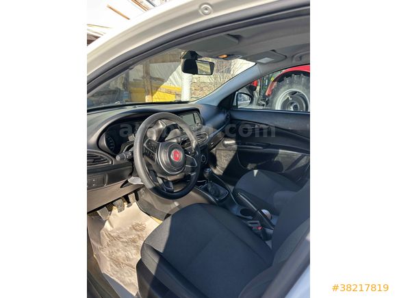 Sahibinden Fiat Egea 1.4 Fire Easy 2023 Model 