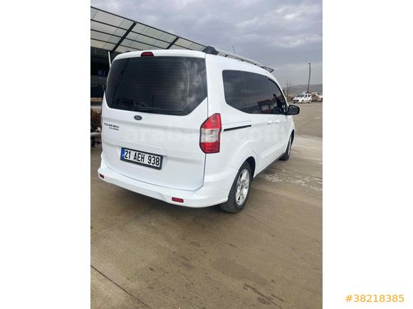 Sahibinden Ford Transit Courier 1.5 EcoBlue Deluxe 2023 Model  52.500 km Beyaz