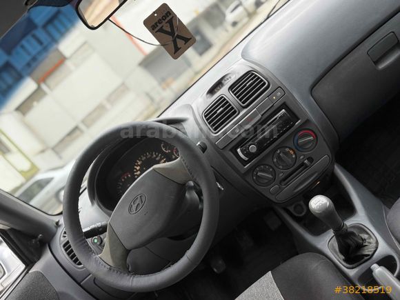  Hatasız Sahibinden Hyundai Accent 1.3 LX 2002 Model Ankara