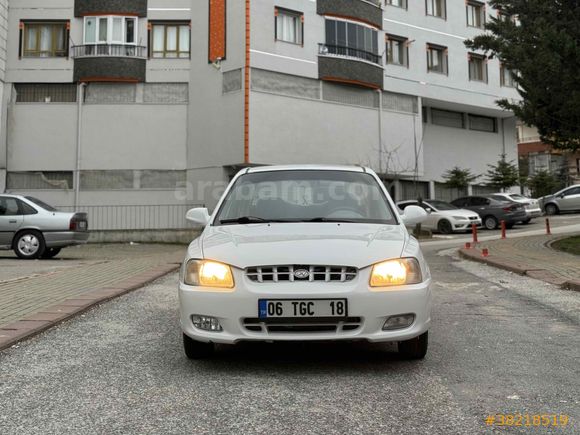  Hatasız Sahibinden Hyundai Accent 1.3 LX 2002 Model Ankara