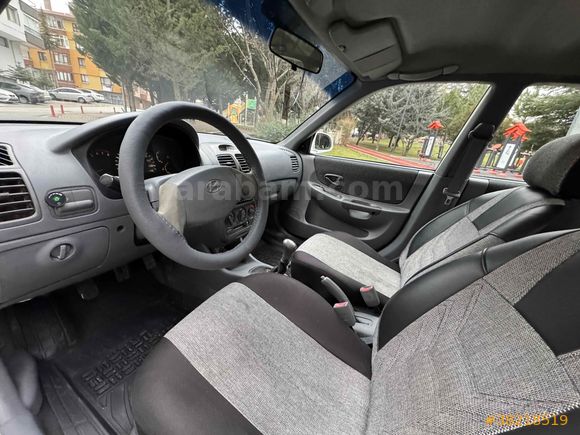  Hatasız Sahibinden Hyundai Accent 1.3 LX 2002 Model Ankara