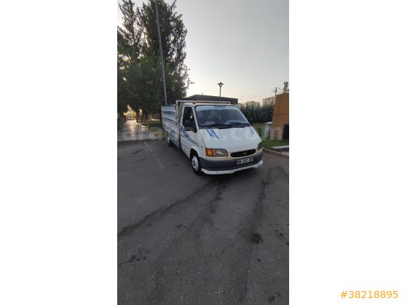 TRANSİT UZUN ŞASE TURBOLU BİNİCİSİNDEN