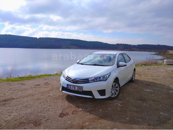 Sahibinden Toyota Corolla 1.33 Life 2014 Model