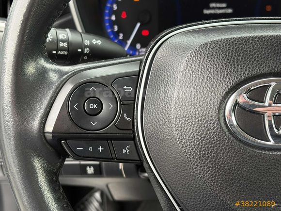 2022 MODEL TOYOTA COROLLA 1.5 DREAM MULTIDRIVE S OTOMATİK