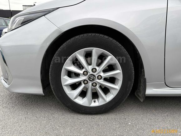 2022 MODEL TOYOTA COROLLA 1.5 DREAM MULTIDRIVE S OTOMATİK