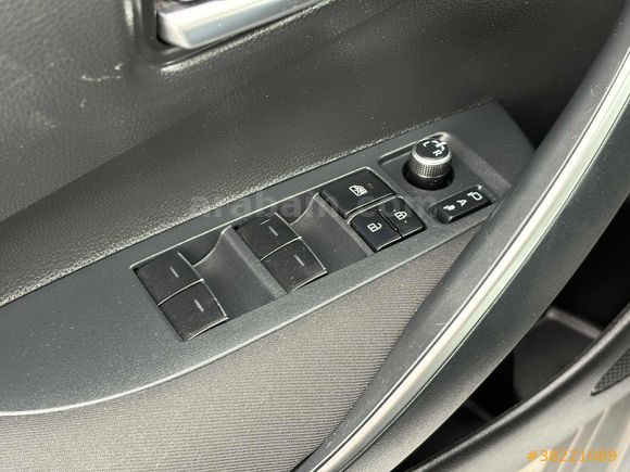 2022 MODEL TOYOTA COROLLA 1.5 DREAM MULTIDRIVE S OTOMATİK
