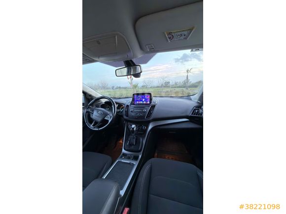 FORD KUGA İLK SAHİBİNDEN BAYANDAN