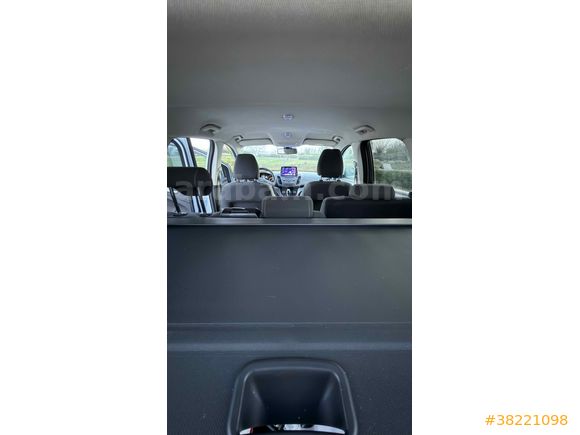 FORD KUGA İLK SAHİBİNDEN BAYANDAN