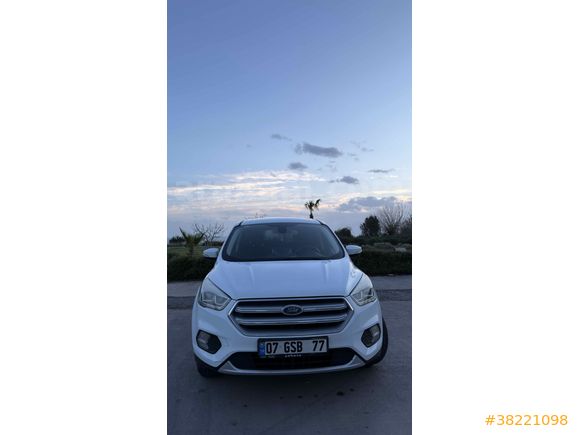 FORD KUGA İLK SAHİBİNDEN BAYANDAN