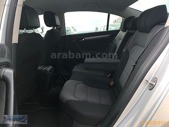 2013 MODEL VW PASSAT 1.6 TDI COMFORTLINE DSG 209.000 KM.DE