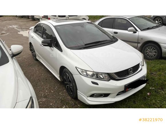 Sahibinden Honda Civic 1.6i VTEC ECO Elegance 2014 Model 