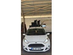 Sahibinden Ford Fiesta 1.5 TDCi Titanium 2015 Model  204.000 km Beyaz