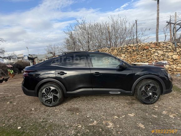 Sahibinden Citroen C4 X 1.2 PureTech Shine Bold 2023 Model 