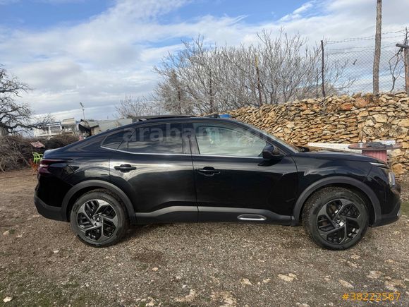 Sahibinden Citroen C4 X 1.2 PureTech Shine Bold 2023 Model 