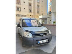 Sahibinden Düşük KM Peugeot Partner 1.9 D 2004 Model 