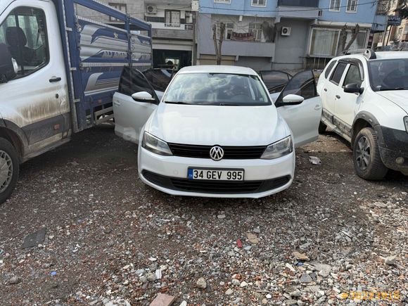 Sahibinden Volkswagen Jetta 1.6 TDi Trendline 2014 Model 
