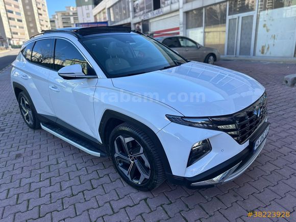 BOYASIZ OTOMATİK HYUNDAİ TUCSON 1.6 CRDİ ELİTEPLUS 4X4 BEYAZ FUL