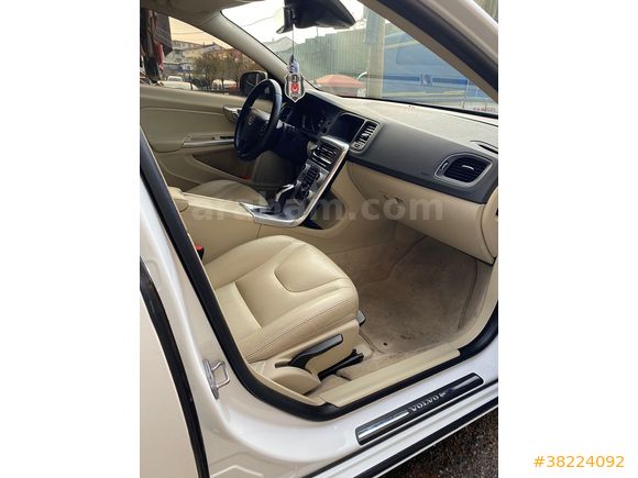 Sahibinden Volvo S60 1.5 T3 Premium 2018 Model 