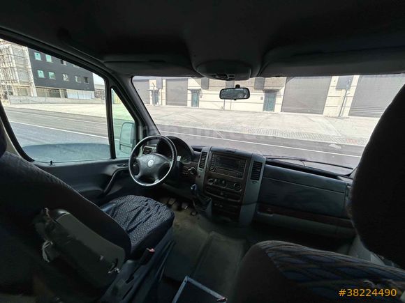 BOZAN AUTODAN Volkswagen Crafter 16+1 