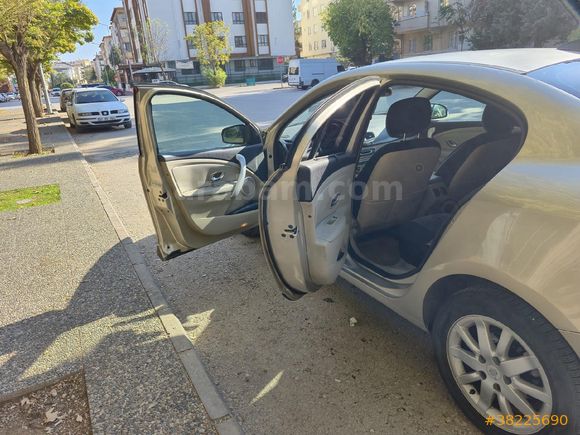 Sahibinden Renault Fluence 1.5 dCi Privilege 2010 Model
