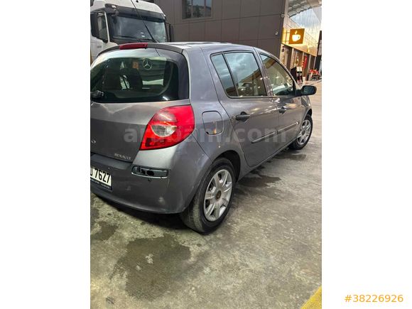Sahibinden Renault Clio 1.5 dCi Authentique 2007 Model  265.000 km Gri