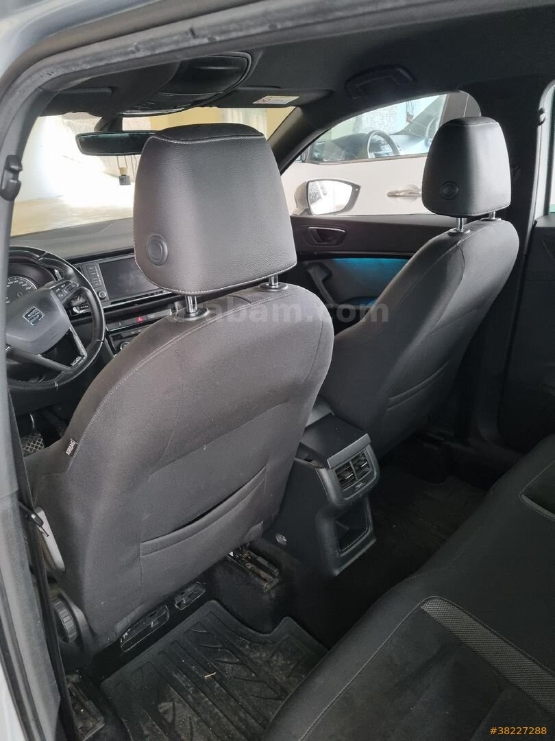 Sahibinden Boyasız Değişensiz Seat Ateca 1.4 TSI Xcellence 2017 Model Gri 7