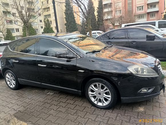 Sahibinden Lancia Delta 1.6 MJet 2013 Model