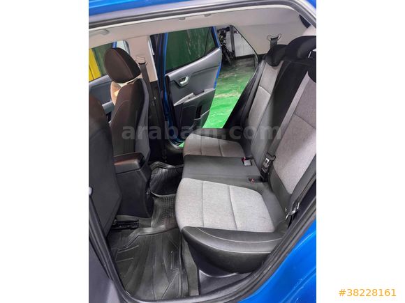 ACİL!! Sahibinden Kia Stonic 1.4 MPI Cool 2023 Model 