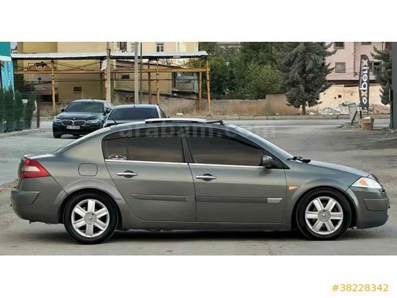 Sahibinden Renault Megane 1.6 Dynamique 2004 Model 