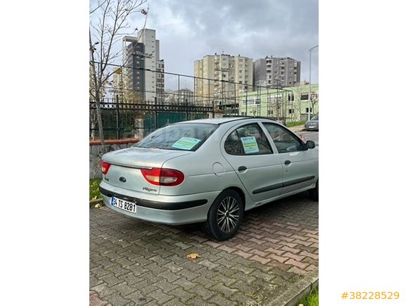 2000 Model Megane 1 RTE