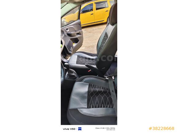 Sahibinden Renault Clio 1.5 dCi Touch 2012 Model
