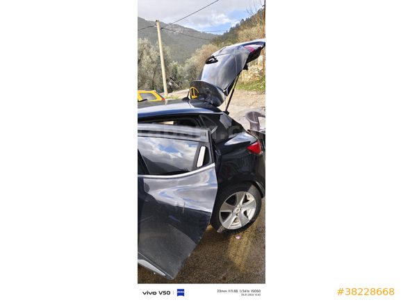 Sahibinden Renault Clio 1.5 dCi Touch 2012 Model