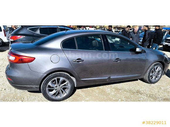 Hatasız Renault Fluence 1.5 dCi Icon 2015 Model