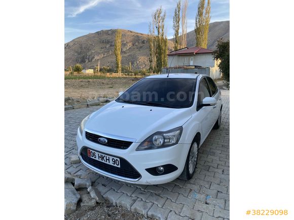 Sahibinden Ford Focus 1.6 TDCi Titanium 2011 Model 