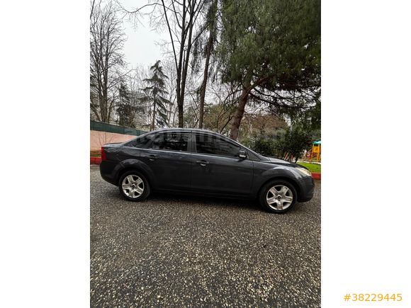 Memurdan Ford Focus 1.6 TDCi Trend X 2011 Model